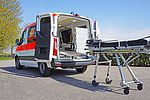 Zwei neue Krankentransportwagen auf Mercedes-Benz Sprinter Kastenwagen für SKT Zimmer